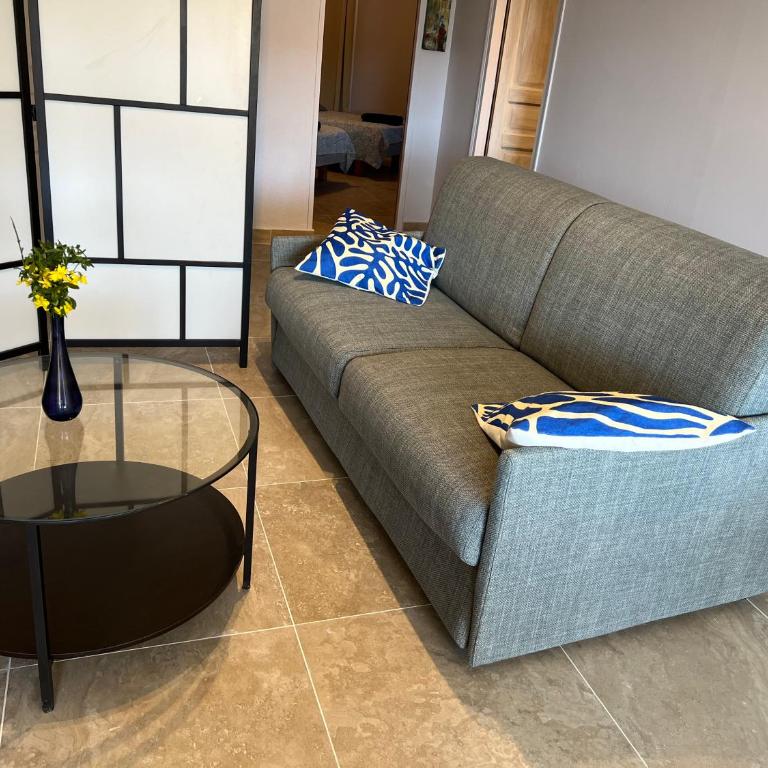 Ou Souleou appartement 3 étoiles dans villa Spa béton jardin vue mer et colline - Apartamento de 2 dormitorios con vistas - 9
