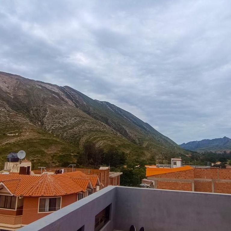 Hostal Belem - Toro Toro - Family Room - 9