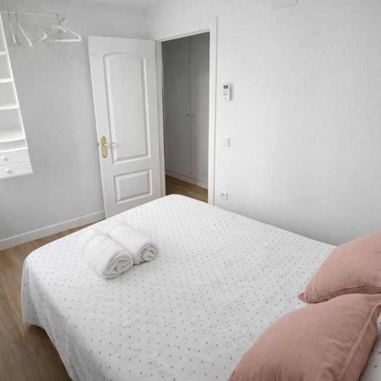 Apartamento con vistas a iglesia historica Centro Cordoba 6 huespedes - Apartamento Premium de 3 dormitorios con balcón - 18