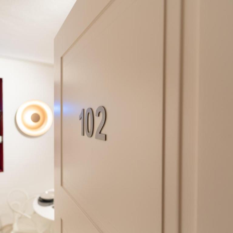 DOMUS 1435 - Iconic Suites in Centro - Monolocale King - 17