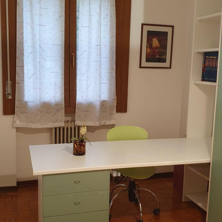 Grande appartamento immerso nel verde - Poeta - Appartamento con 2 Camere da Letto e Balcone - 19