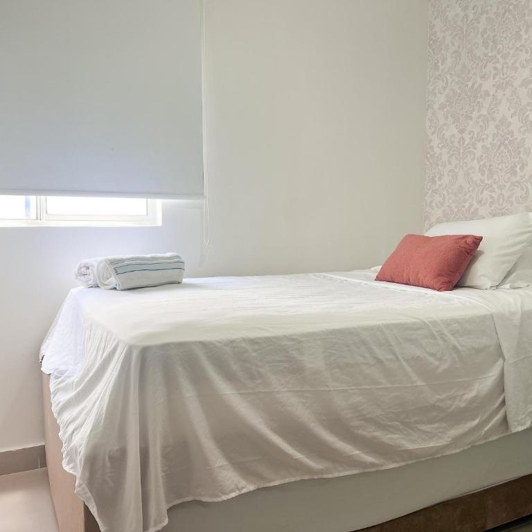 Apartamento con 3 Cuartos, 2 baños, AC y Vista al Mar - Apartamento de 3 dormitorios - 35