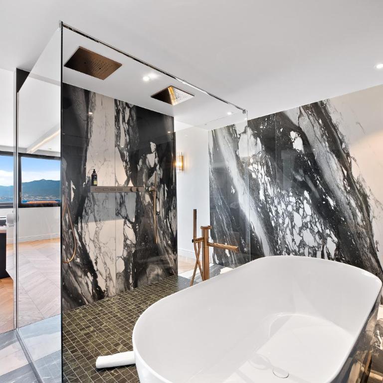 Hotel San Carlu Citadelle Ajaccio - Penthouse - 2