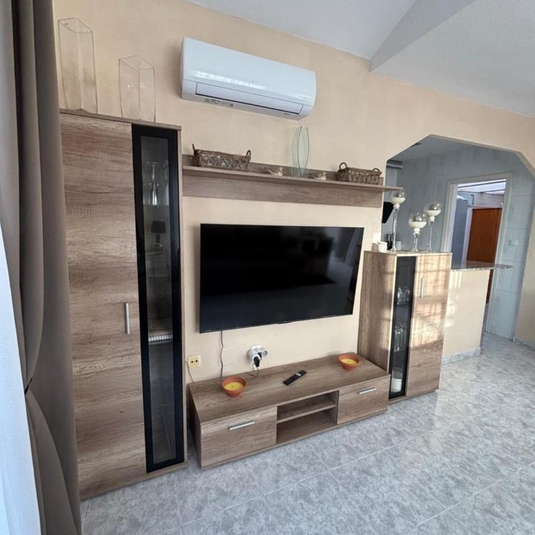 Maison en Espagne - Three-Bedroom House - 9