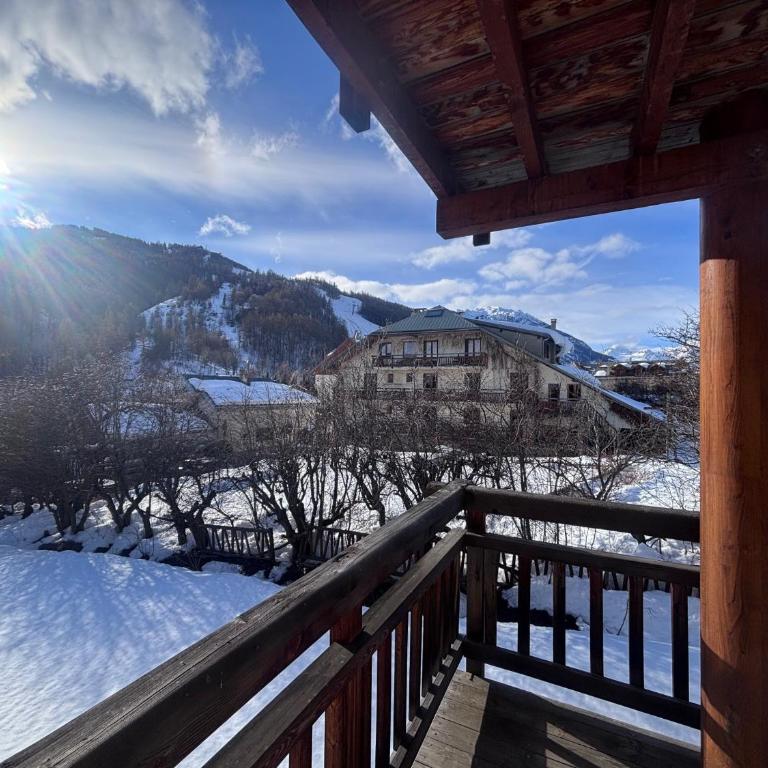 T3 SERRE CHEVALIER à 5 minutes à pied PISTES SKI et COMMERCES - Appartement 2 Chambres - 8
