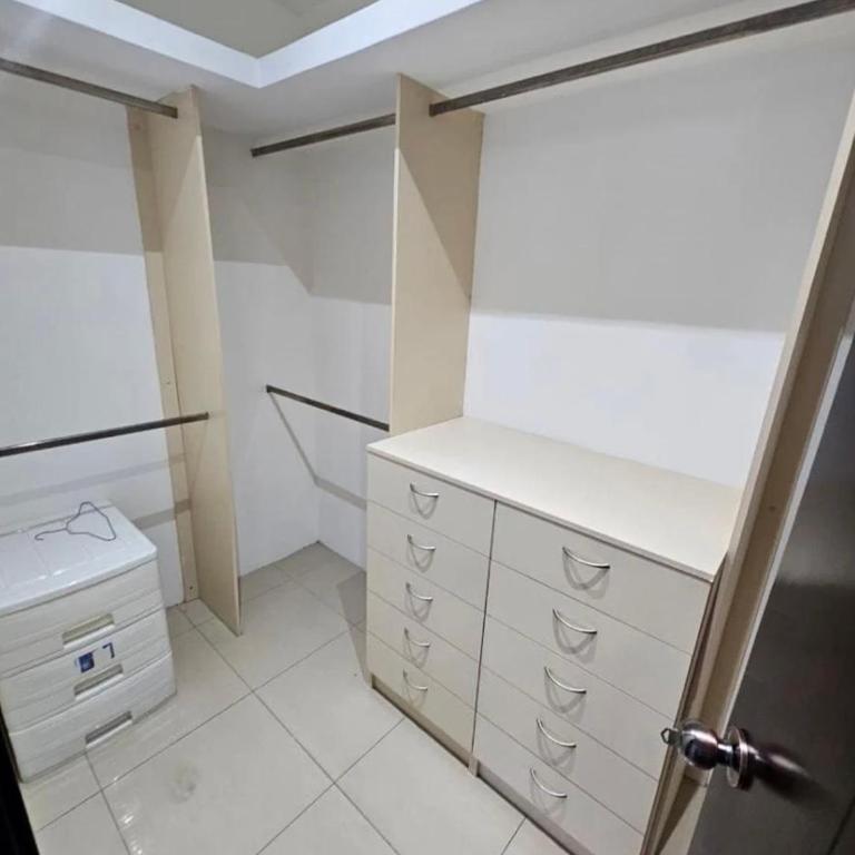 Departamento en Central Park - Three-Bedroom Apartment - 5