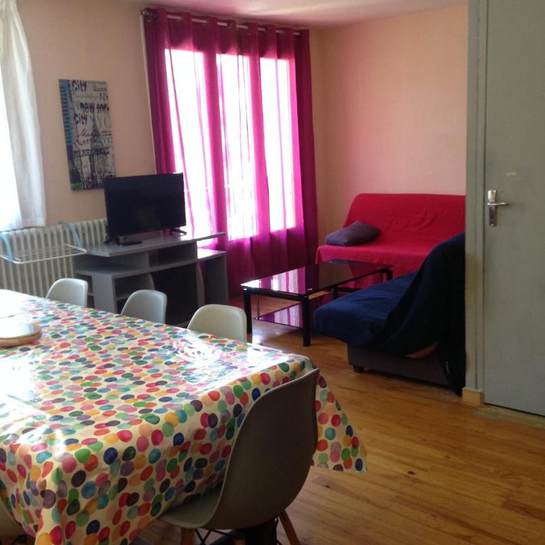 Appartement T2 cabine proche des thermes - Appartement 2 Chambres - 3