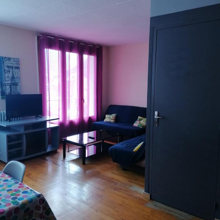 Appartement T2 cabine proche des thermes - Appartement 2 Chambres - 12