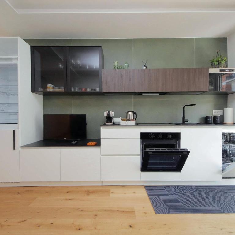 Clarino Home - Modern & Bright with Balcony - Appartamento Deluxe con 2 Camere da Letto e Balcone - 13
