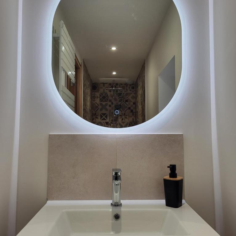 Maison proche du lac avec Jacuzzi et Sauna - Maison 5 Chambres - 27