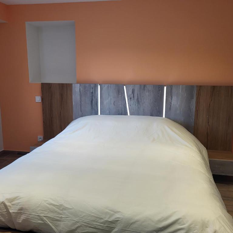 Maison proche du lac avec Jacuzzi et Sauna - Maison 5 Chambres - 31
