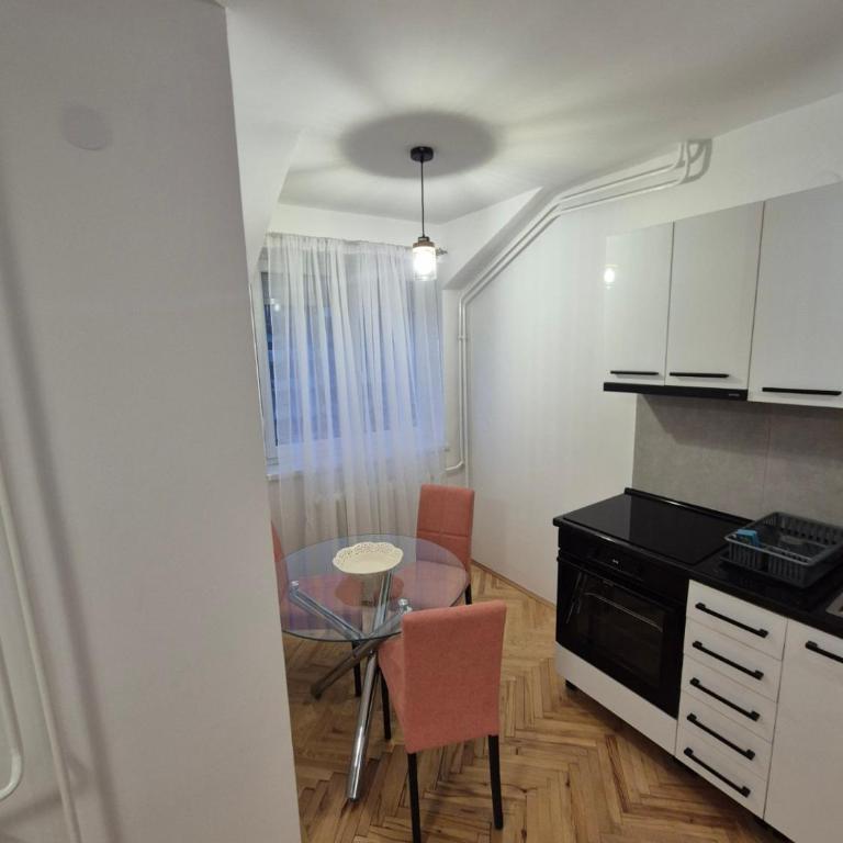 Jaki&Ema - Apartman sa 1 Spavaćom Sobom - 5