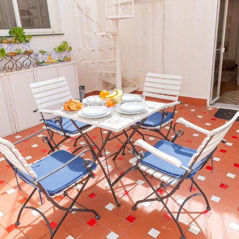Málaga Centro I 3BR I Terrace Cathedral View I AC - Apartamento de 3 dormitorios - 33