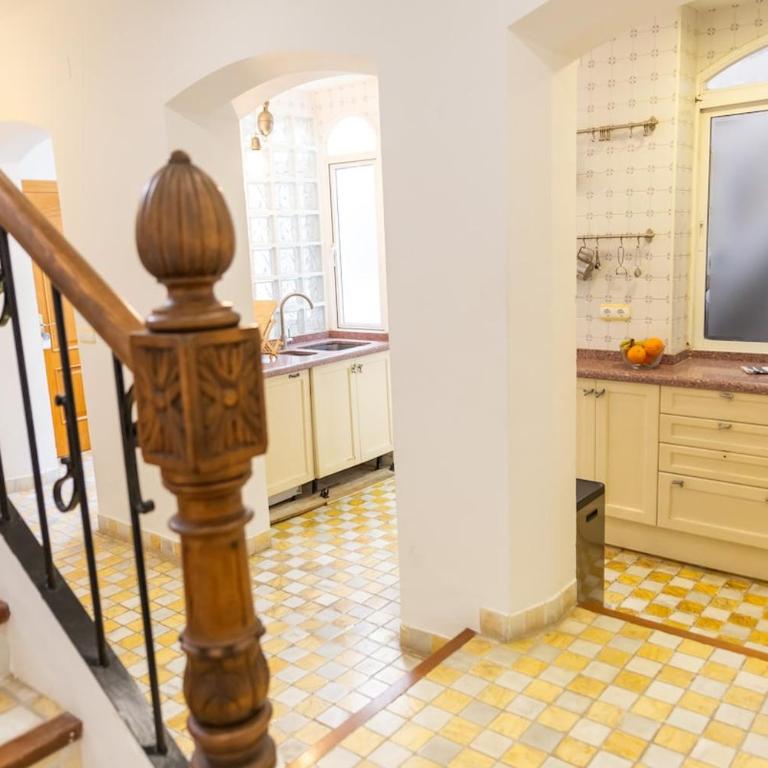 Málaga Centro I 3BR I Terrace Cathedral View I AC - Apartamento de 3 dormitorios - 37