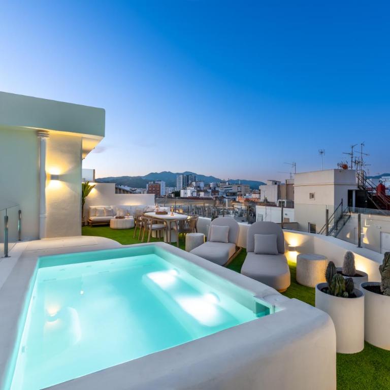 Ático 360º con Piscina - Apartamento de 2 dormitorios con piscina privada - 43