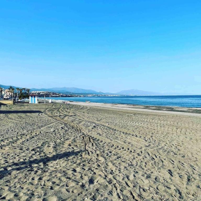 Duquesa Fairways Penthouse - Sea- & Mountain View - Apartamento Deluxe de 2 dormitorios con vistas al mar - 17