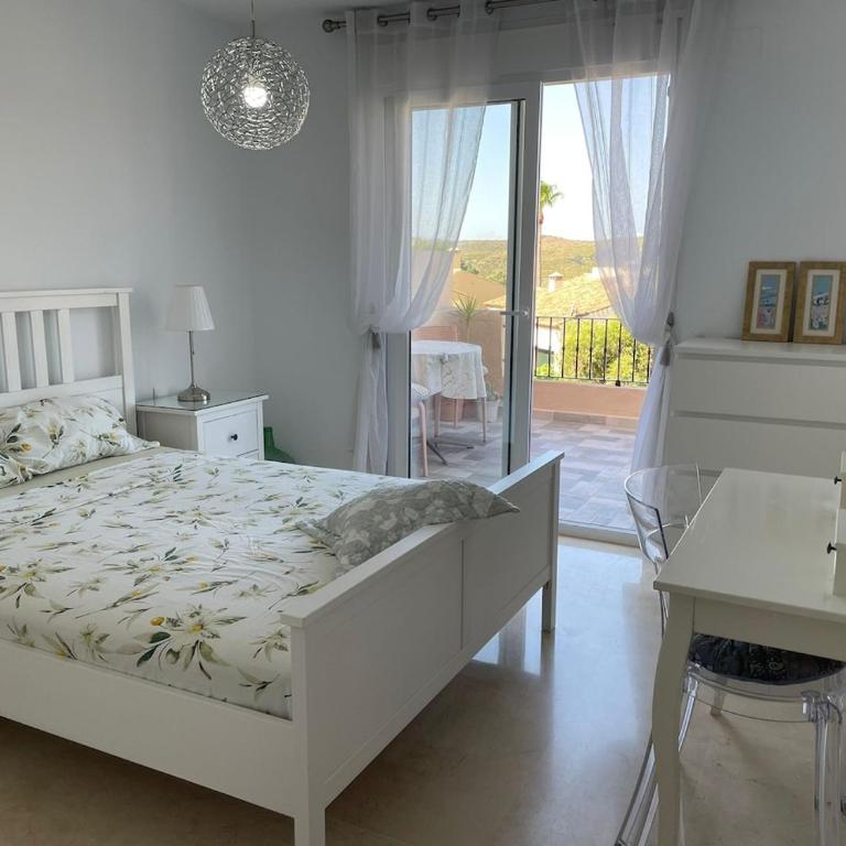 Duquesa Fairways Penthouse - Sea- & Mountain View - Apartamento Deluxe de 2 dormitorios con vistas al mar - 19