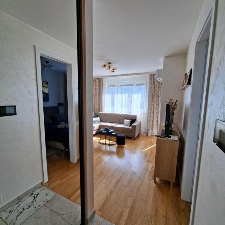 Lena Lux - Apartman sa 1 Spavaćom Sobom - 17