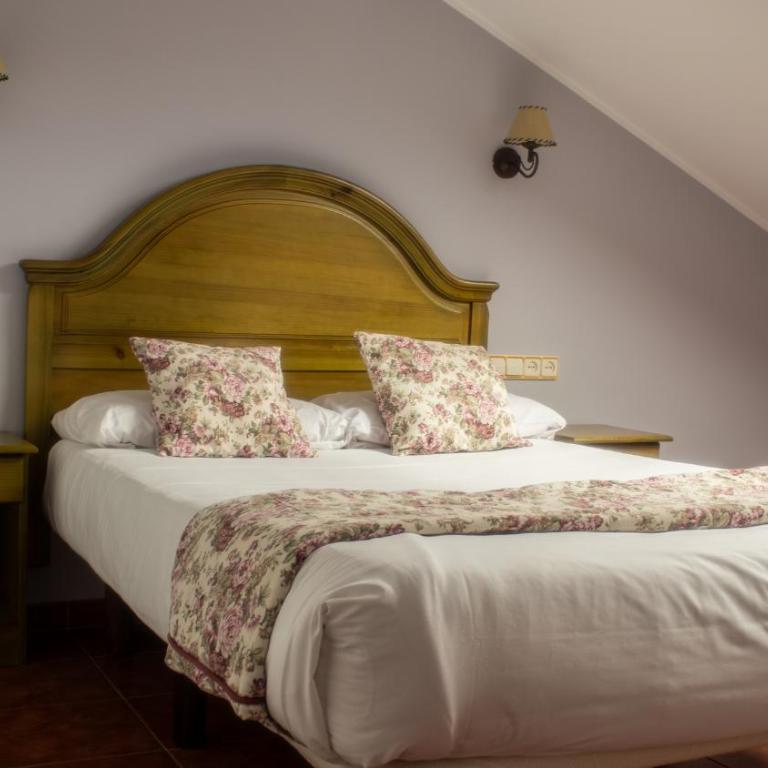 Hotel El Angliru - Habitación Doble Económica - Ático - 3