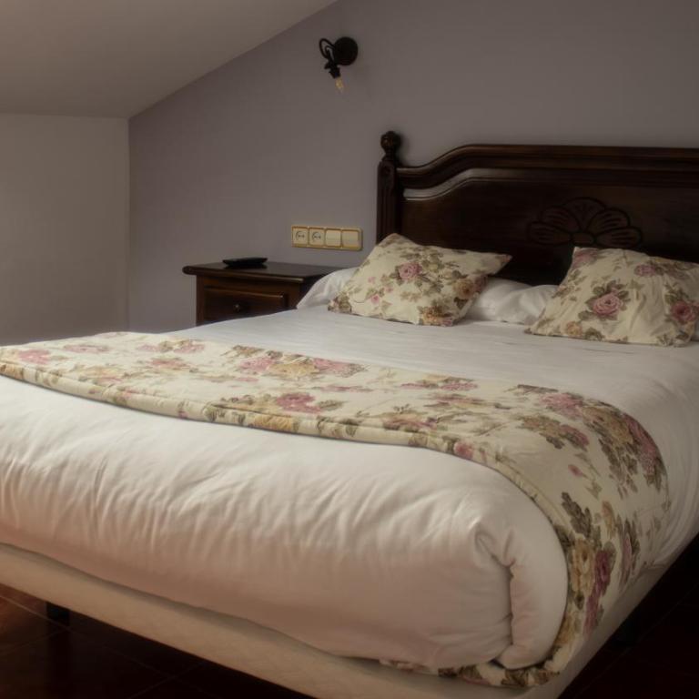Hotel El Angliru - Habitación Doble Económica - Ático - 7