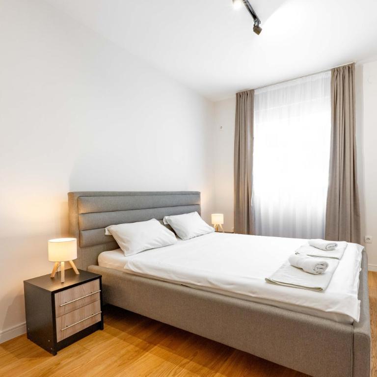 Gorgerous 2 Bedroom Apartment - Apartman sa 2 Spavaće Sobe - 12