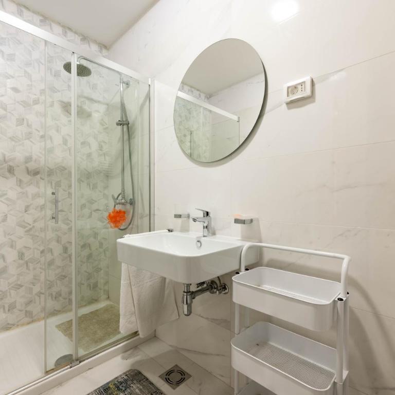 Gorgerous 2 Bedroom Apartment - Apartman sa 2 Spavaće Sobe - 15