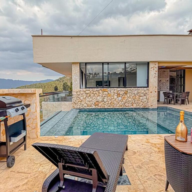 Luxury Villa pool views BBQ Parking 30mn Provenza - Villa - 18