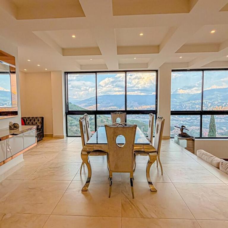Luxury Villa pool views BBQ Parking 30mn Provenza - Villa - 28