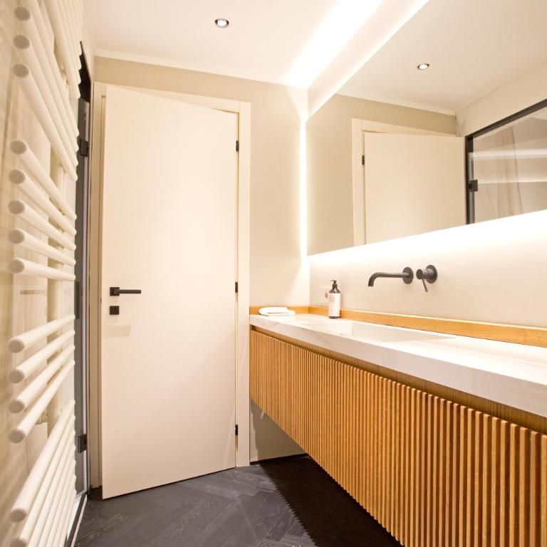 Casa Lux, design and comfort in the heart of Lucca - Two-Bedroom Apartment - 18
