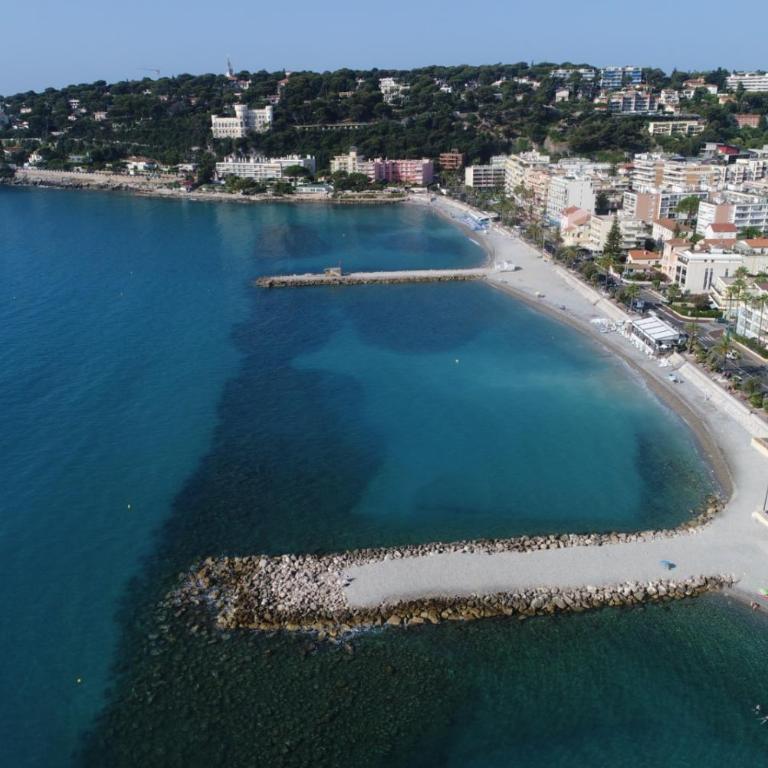 Elegant 2-bedroom apartment with balconies - Parking - Close to Monaco - Appartement 2 Chambres - 2