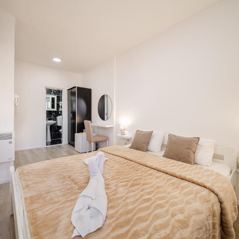 Hotel Azzurro - Economy Double Room - 3