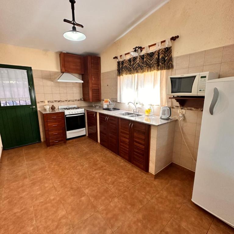 Loma Hermosa Estadias - Two-Bedroom House - 44
