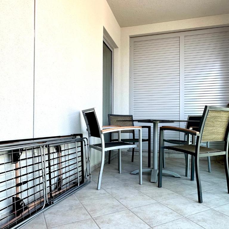 Seaview Central TQ Apartment - One-Bedroom Apartment - 19