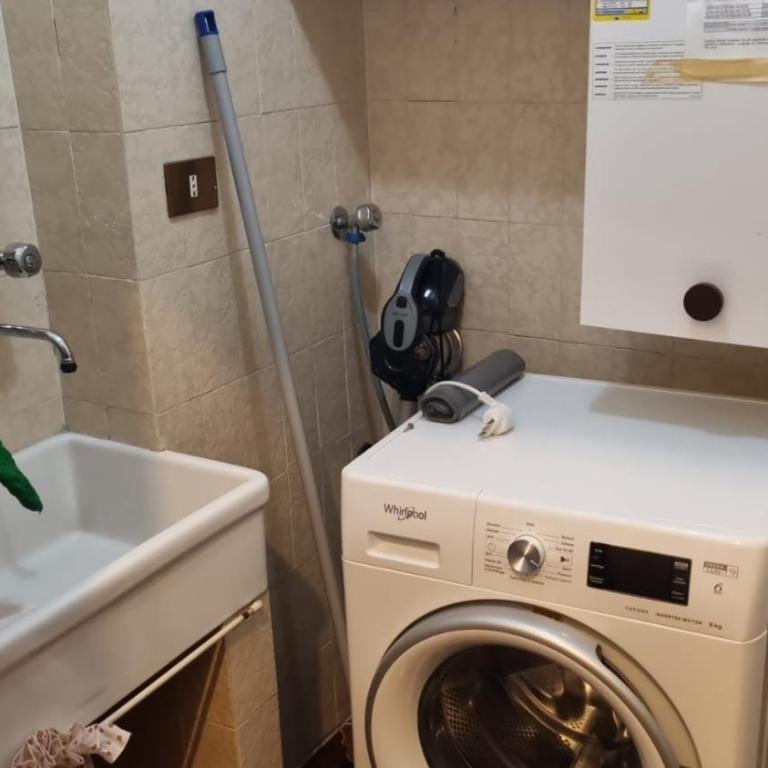Casa Felice apt - Appartamento con 2 Camere da Letto e Terrazza - 32