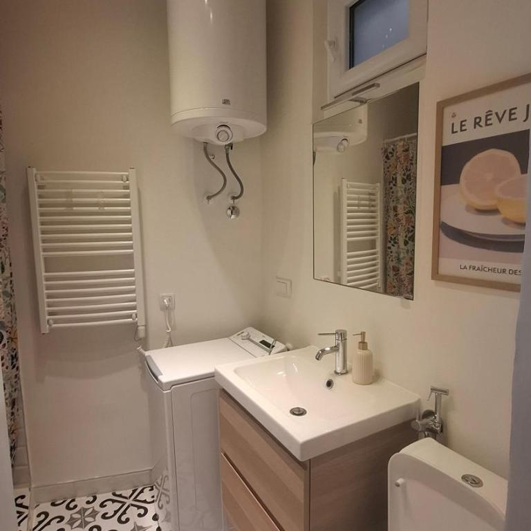 Modern Central Apartment in Hilandarska Street - One-Bedroom Apartment - 18