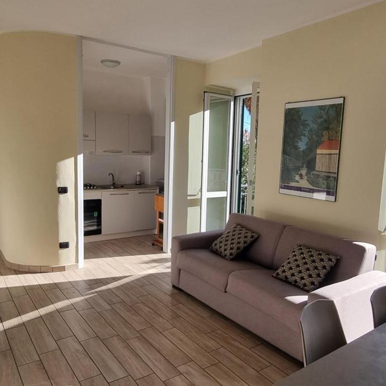 Arona Lake APT View - Appartamento con 1 Camera da Letto - 2