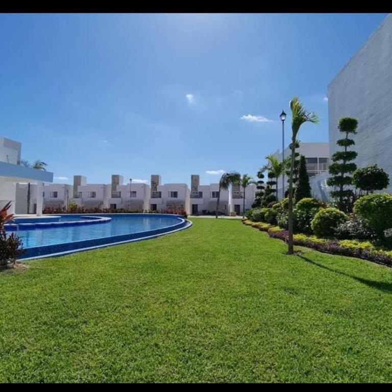 Residencia Cancún con alberca exterior - Casa de 3 dormitorios - 9