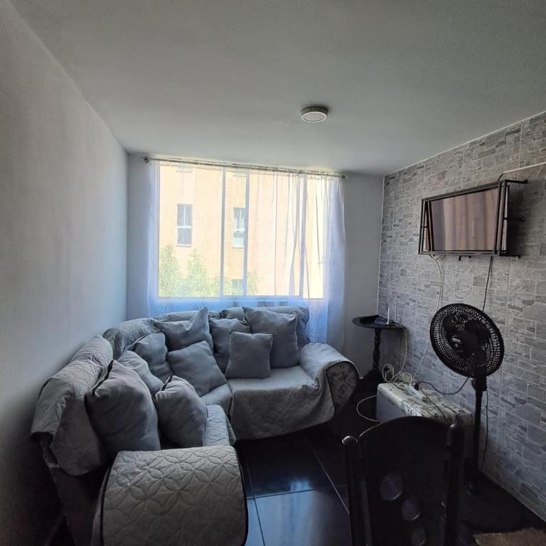 Apartamento acogedor con Piscina Excelente Sector - Apartamento de 3 dormitorios - 1