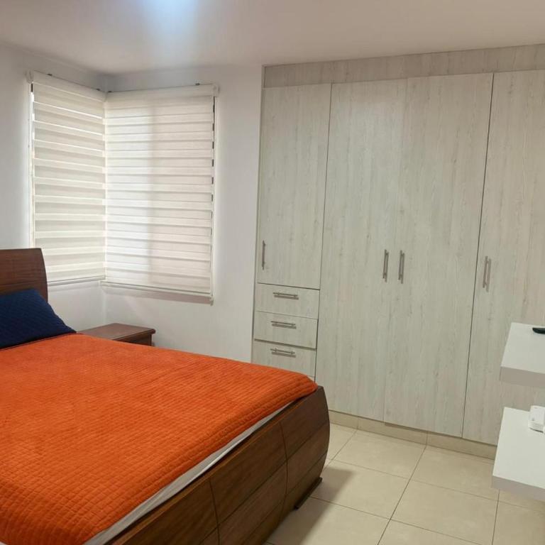 Tonsupa Playa Almendro - Three-Bedroom Apartment - Oceanfront - 6