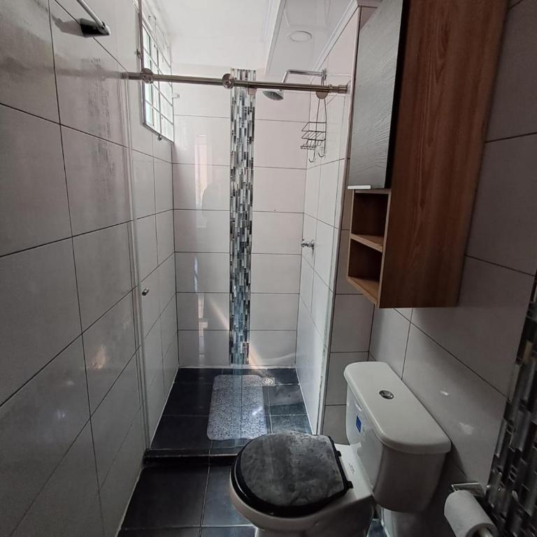 Apartamento acogedor con Piscina Excelente Sector - Apartamento de 3 dormitorios - 12