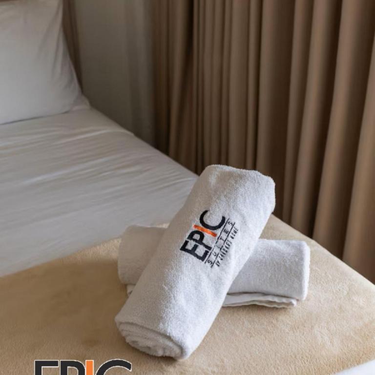 Epic Suite 506 Deluxe Airport - Duplex Suite - 8
