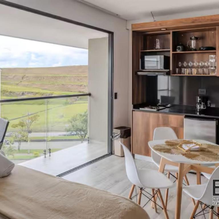 Epic Suite 506 Deluxe Airport - Duplex Suite - 19