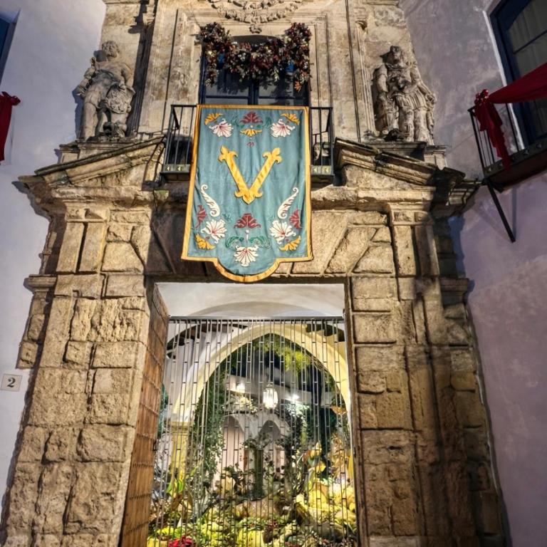 Apartamento con vistas a iglesia historica Centro Cordoba 6 huespedes - Apartamento Premium de 3 dormitorios con balcón - 32