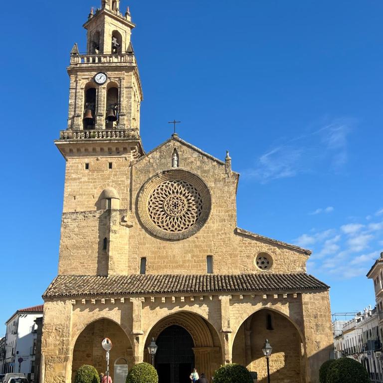 Apartamento con vistas a iglesia historica Centro Cordoba 6 huespedes - Apartamento Premium de 3 dormitorios con balcón - 42