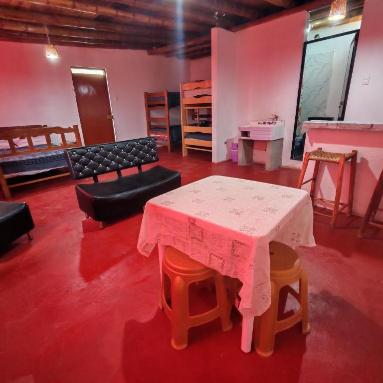 Casita de camucha - Three-Bedroom House - 2