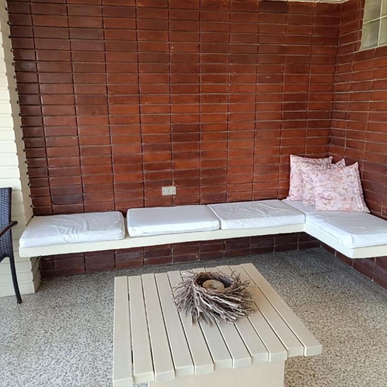 Amplio departamento frente al mar SALINAS - One-Bedroom Apartment - 4
