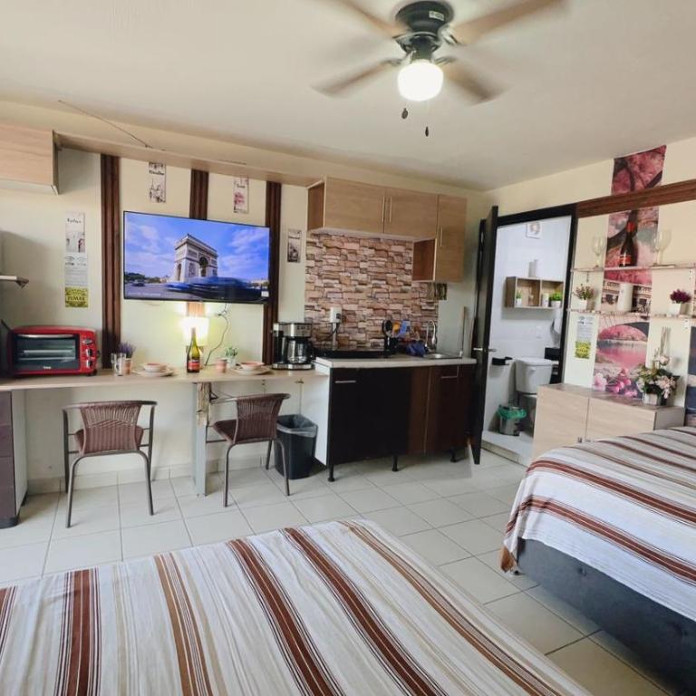 Athlete-Friendly Loft AC Near Stadium & Expo Cente - Apartamento de 1 dormitorio - 71