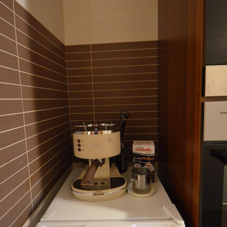 Getaway Roma Home - Three-Bedroom Apartment - 52