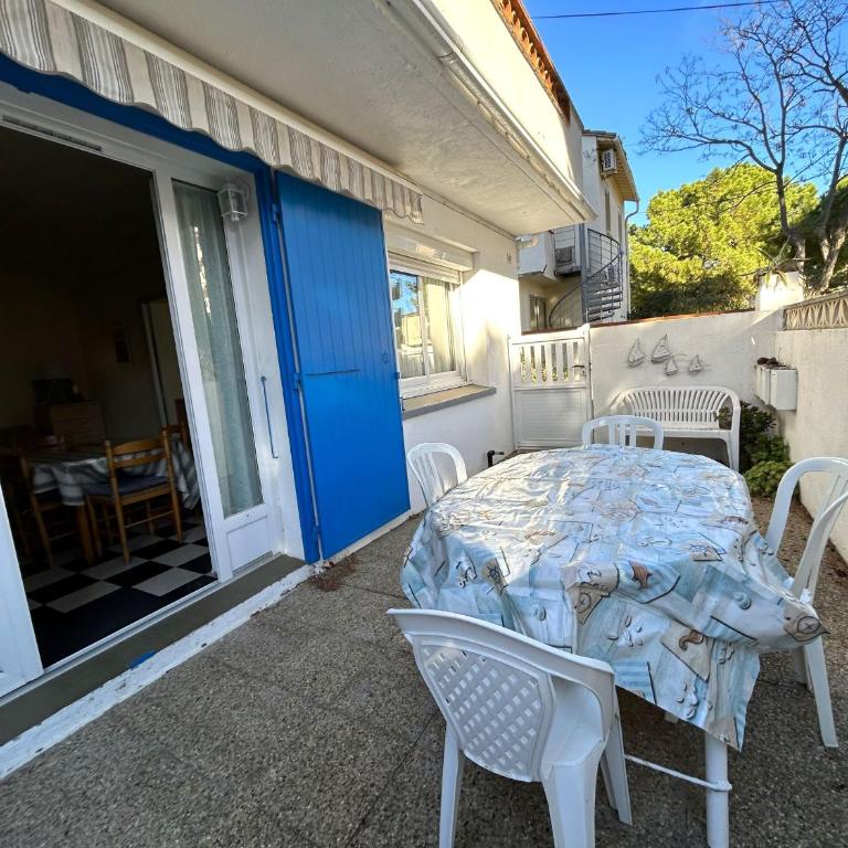 Appartement avec clim près de la plage - 4 pers. - FR-1-837-108 - Appartement - 5