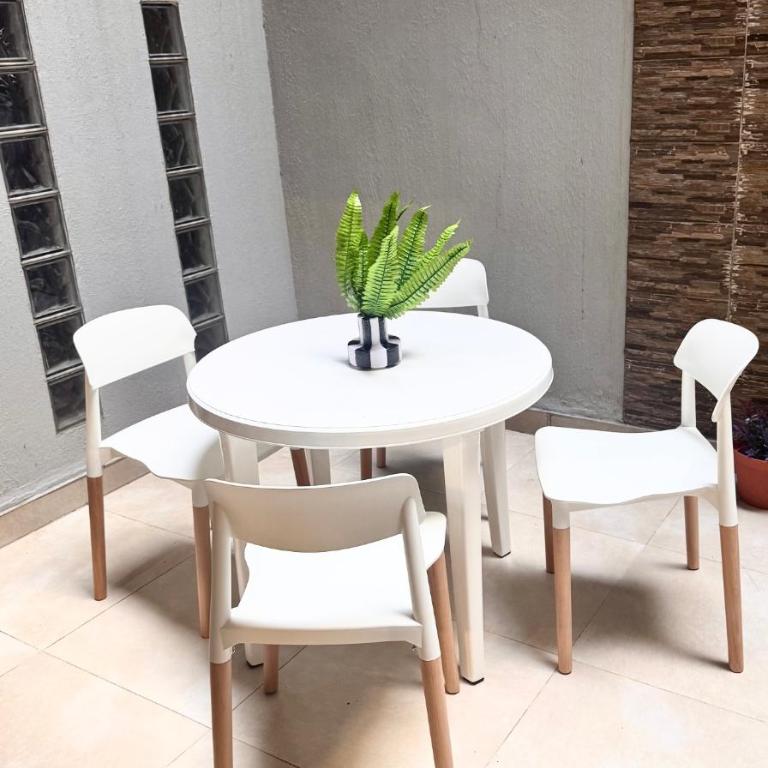 Palermo Gem -Bright & Stylish Apartment with Private Large Patio - One-Bedroom Family Apartment - 12